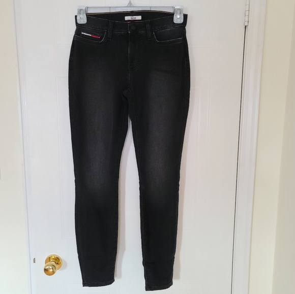 Tommy Hilfiger Denim Skinny Jean Leggings. Black. 4 - Picture 1 of 6